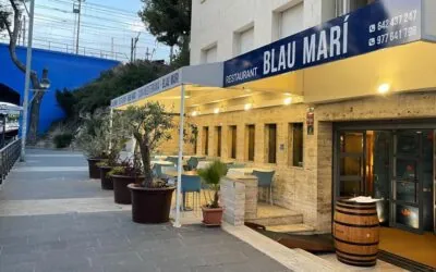 ¿En que horarios abren los restaurantes en Comarruga?